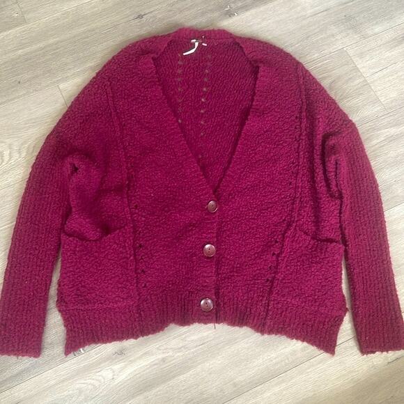 Free people size small oversized Cozy Burgundy Knit Cardigan Sweater - Picture 1 of 12